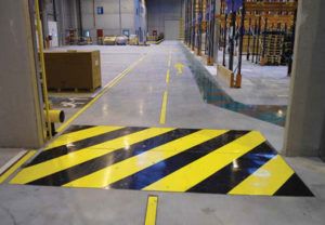 Băng keo dán nền mua ở đâu